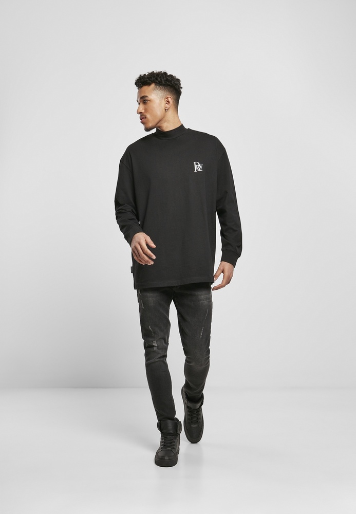 CaylerSonsLongsleevePrayorBlackWhiteTurtleneckLongsleeveBlack