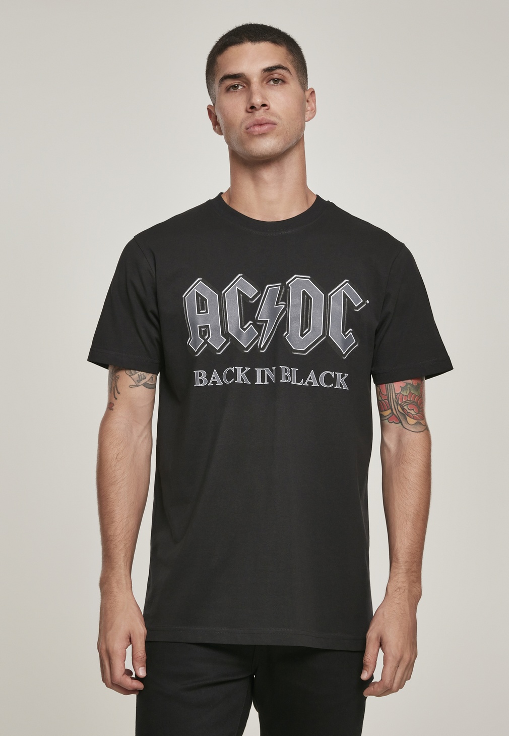 MerchcodeT-ShirtACDCBackInBlackTeeBlack-L