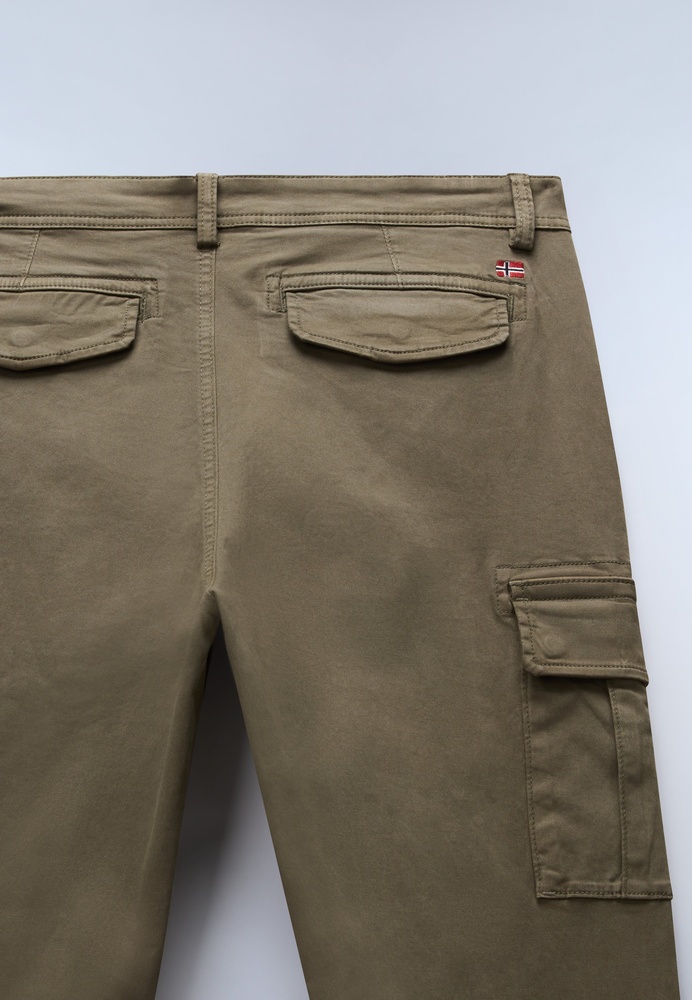 NapapijriCargohoseM-YasuniSlNP0A4H1GTeaLeafG0A-W29