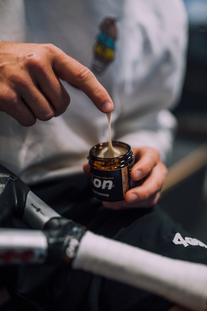 4onTotalGripPaste50ml