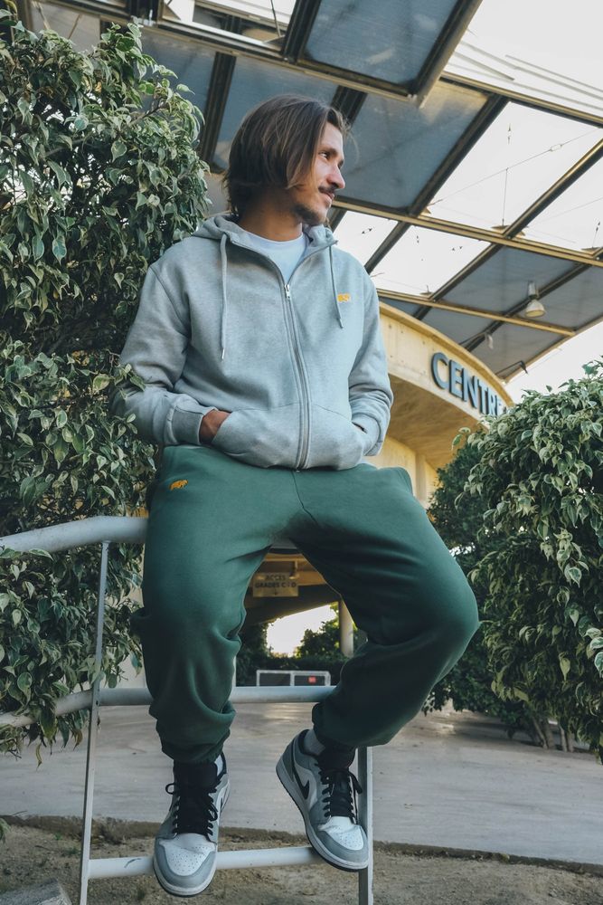 TrendsplantHoseOrganicEssentialSweatpantsGreenerPasturesGreen-S