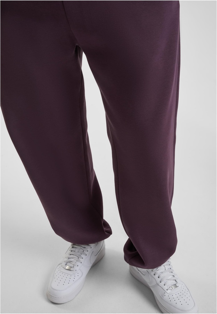UrbanClassicsFluffySweatpantsTB6749Plumpurple-3XL