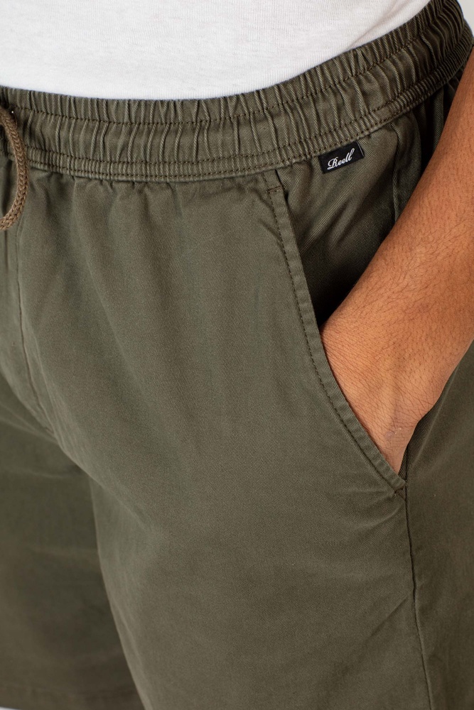 ReellShortReflexLazyShort1201-016-01-001Olive-XS