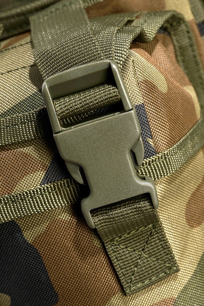 BranditWesteTacticalVest8006Woodland