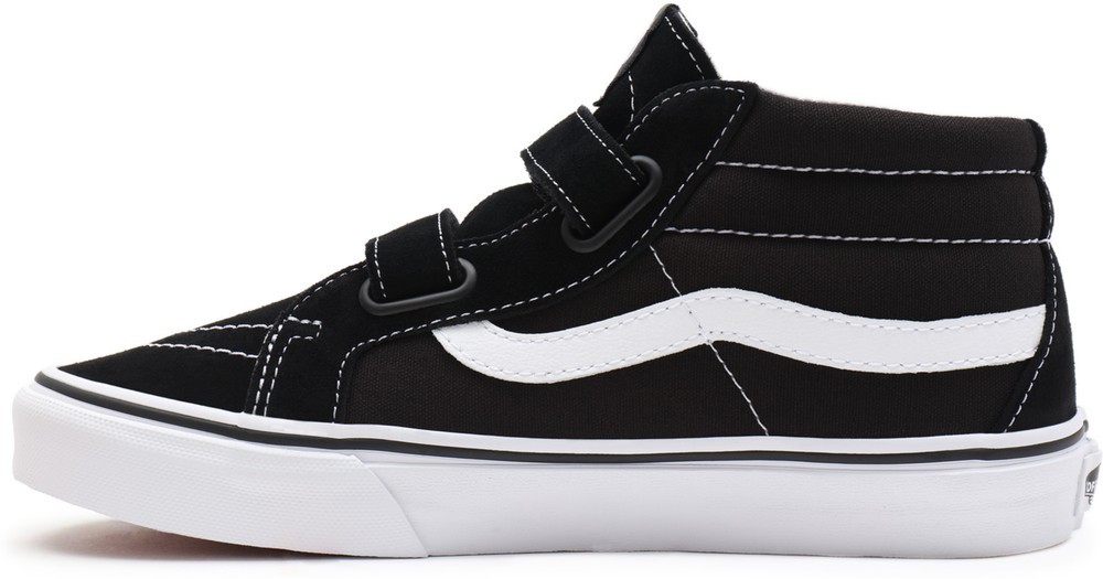 VansJuniorKidsLifestyleClassicFTWSneakerJnSk8-MidReissueVBlackTrueWhite
