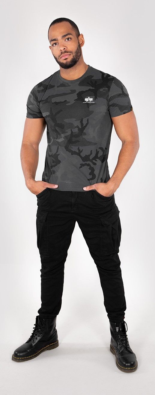 AlphaIndustriesT-ShirtBasicSmallLogoBlackCamouflage-2XL