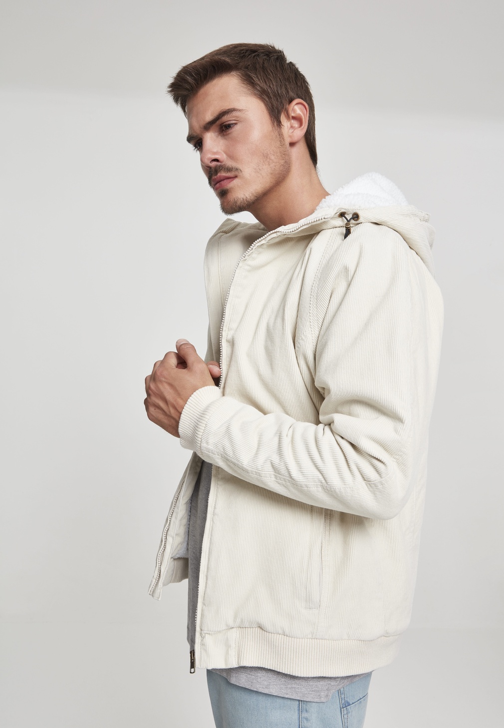UrbanClassicsJackeHoodedCorduroyJacketLightsandOffwhite-L